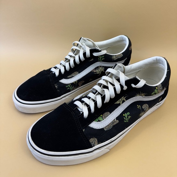 Vans Other - Vans Old Skool "Desert Snake" - Black & Cactus Print !